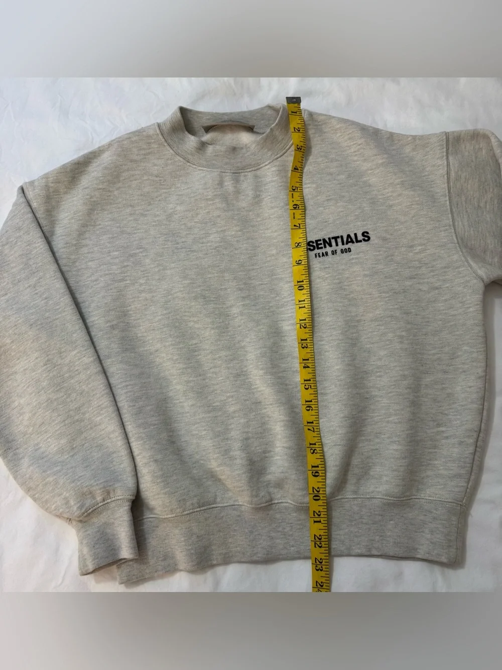 Essentials Sweatshirt Oatmeal / Cream Cotton Pullover Fleece Size 10